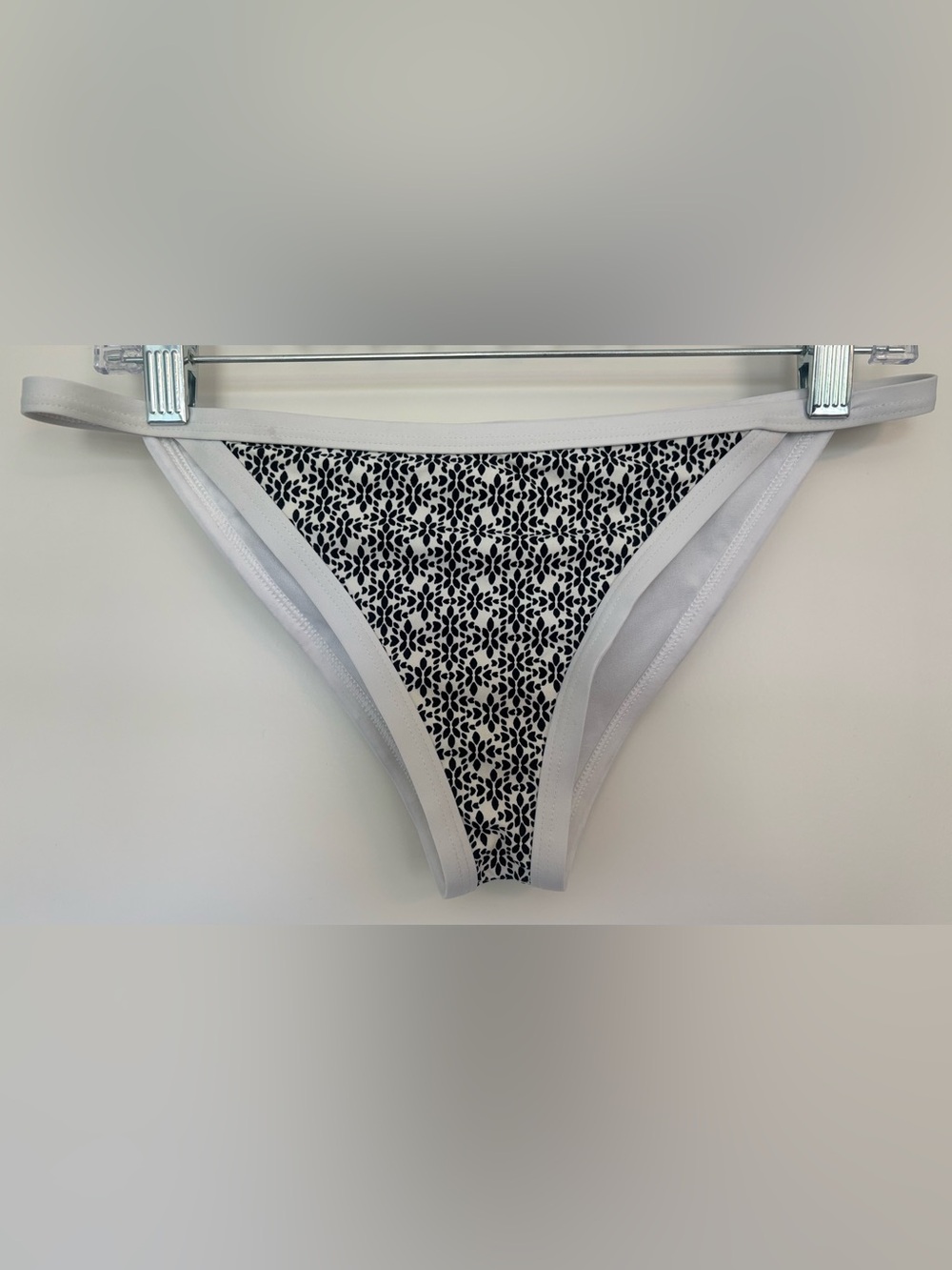 VYB - Women's Fixed Wide Strap low rise 2000’s Y2K Swimsuit Bikini Bottom Medium